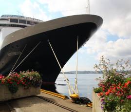 Cruise-Schip de Rotterdam... IMG_2189a